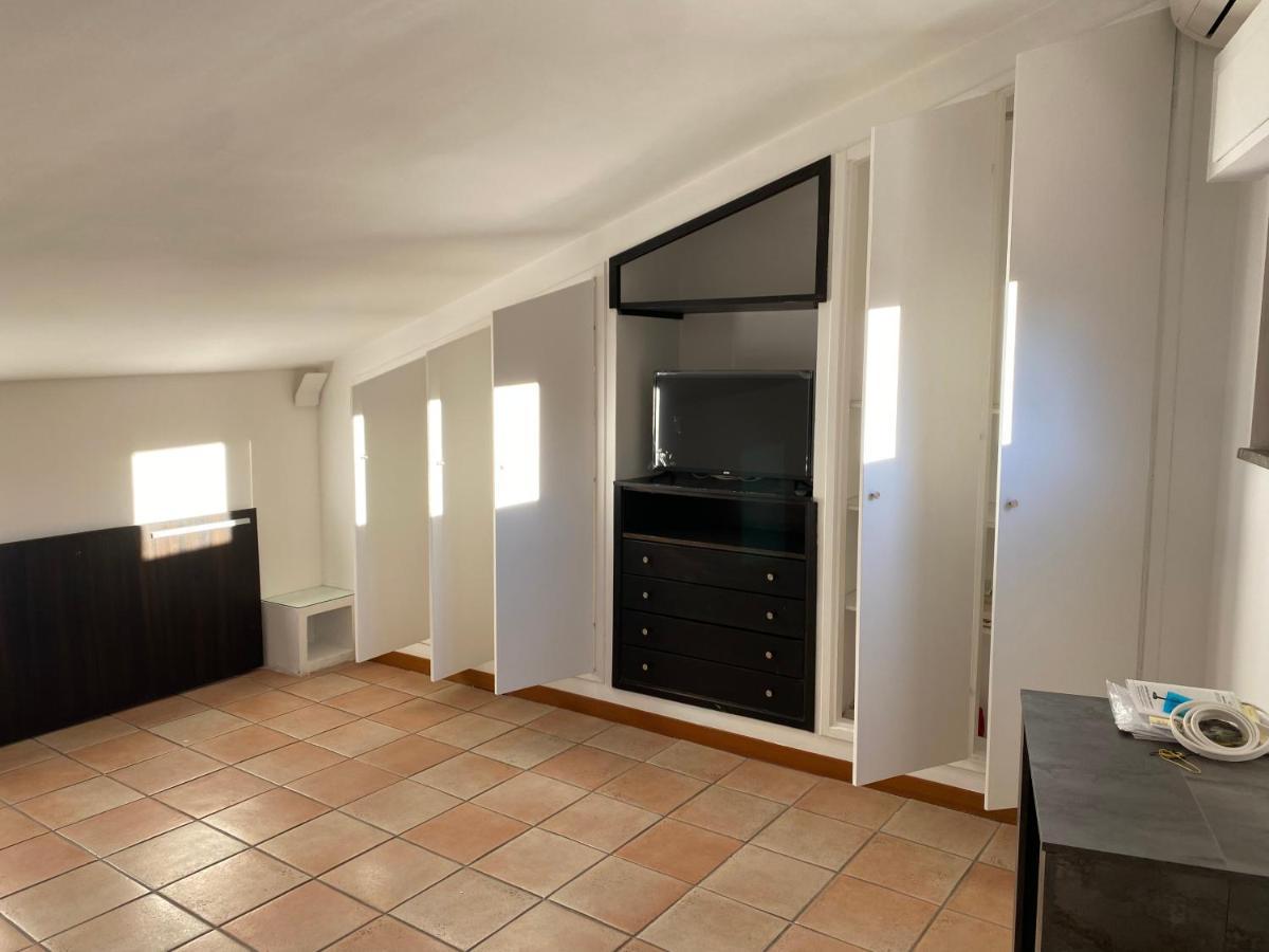 Frascati Roof 2 Apartment Exterior photo